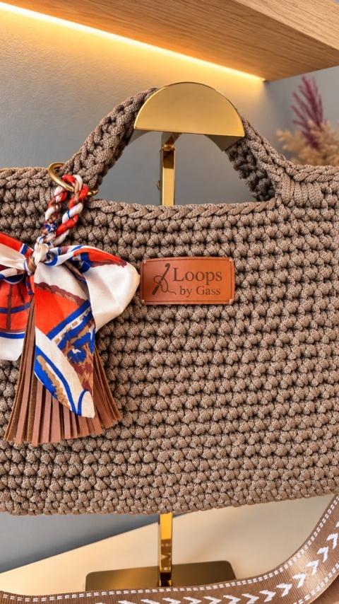 Mokka Chic – torebka handmade w kolorze kawowym
